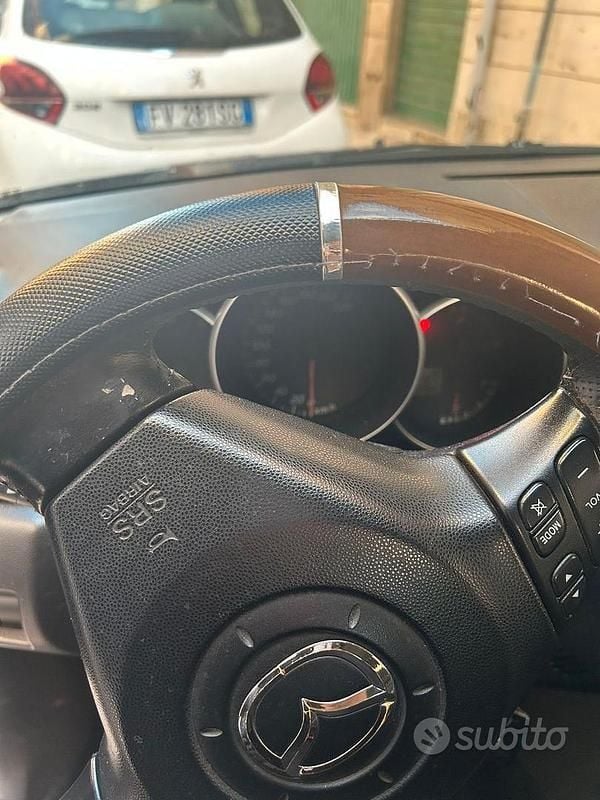 Begagnad Mazda 3 109 HK (80 kW) 2005 Grå Sedan