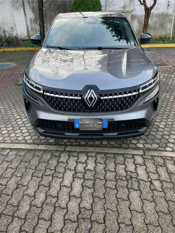 Usata Renault Austral Evolution 131 CV (96 kW) 2024 Grigio SUV