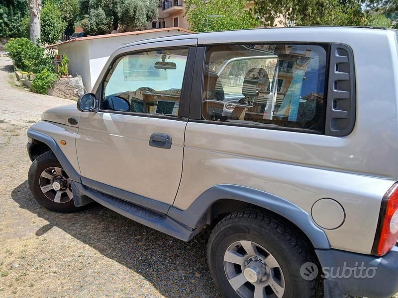 Usata Ssangyong (KGM) Korando 1998 Grigio SUV