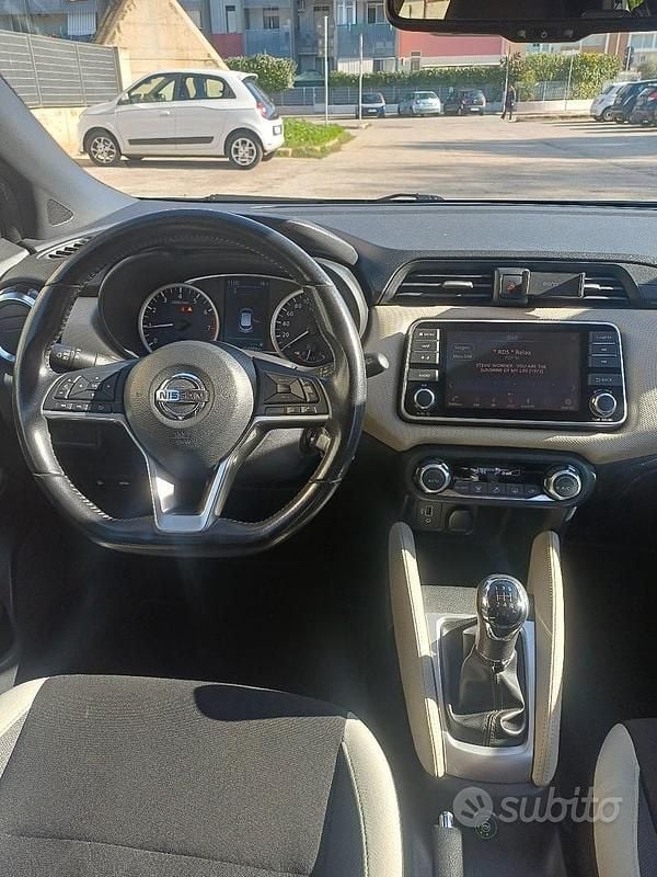 Usata Nissan Micra 71 CV (52 kW) 2019 Bianco Utilitaria