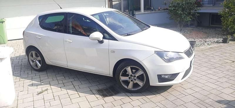Usata Seat Ibiza FR 105 CV (77 kW) 2014 Berlina