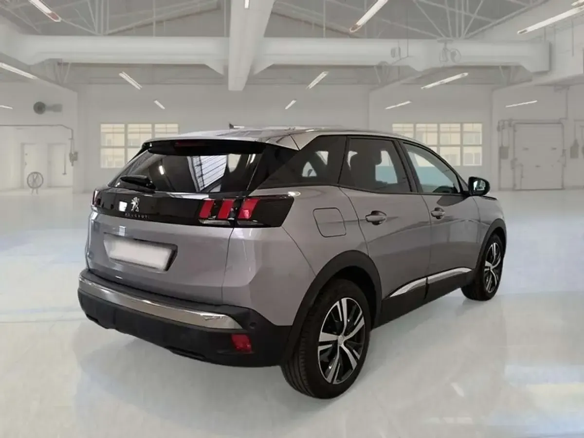 Usata Peugeot 3008 Allure 131 CV (96 kW) 2020 Grigio SUV