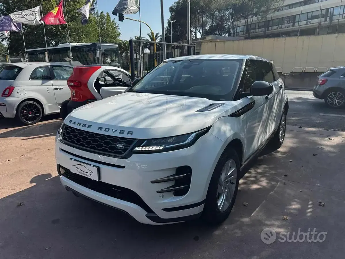 Usata Land Rover Range Rover evoque R-Dynamic 204 CV (150 kW) 2021 Bianco SUV