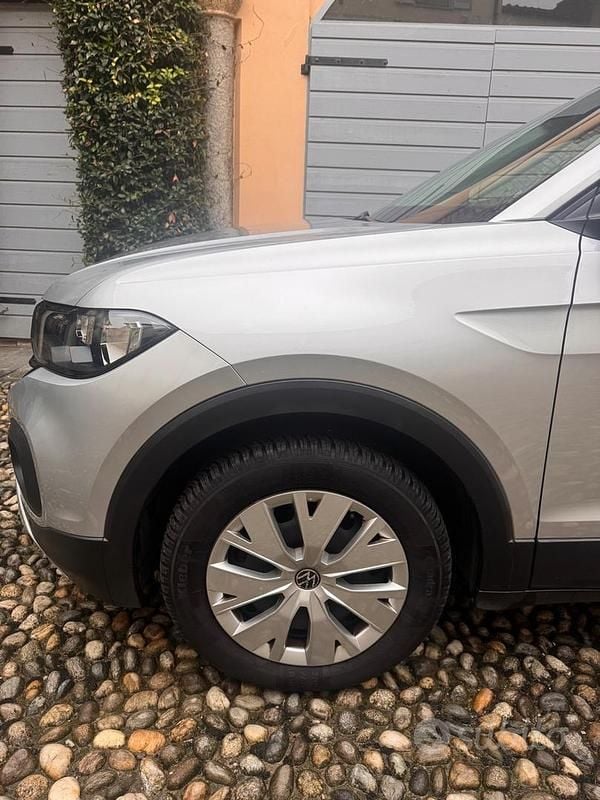 Usata VW T-Cross Style 95 CV (69 kW) 2021 Grigio SUV