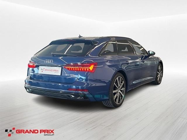 Usata Audi A6 S-Line 299 CV (219 kW) 2024 Blu ascari metallizzato Station wagon