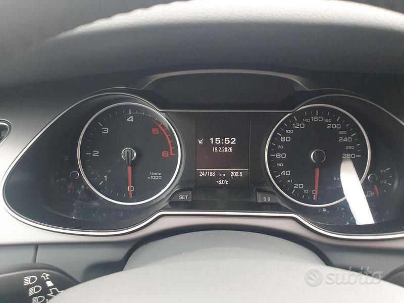 Usata Audi A4 Business 143 CV (105 kW) 2012 Nero Station wagon