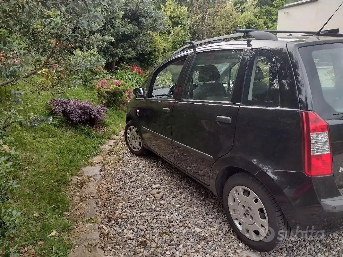 Usata Fiat Idea 80 CV (58 kW) 2007 Nero Monovolume