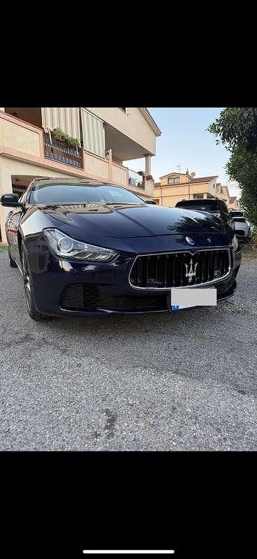 Usata Maserati Ghibli 250 CV (183 kW) 2015 Blu/azzurro Berlina