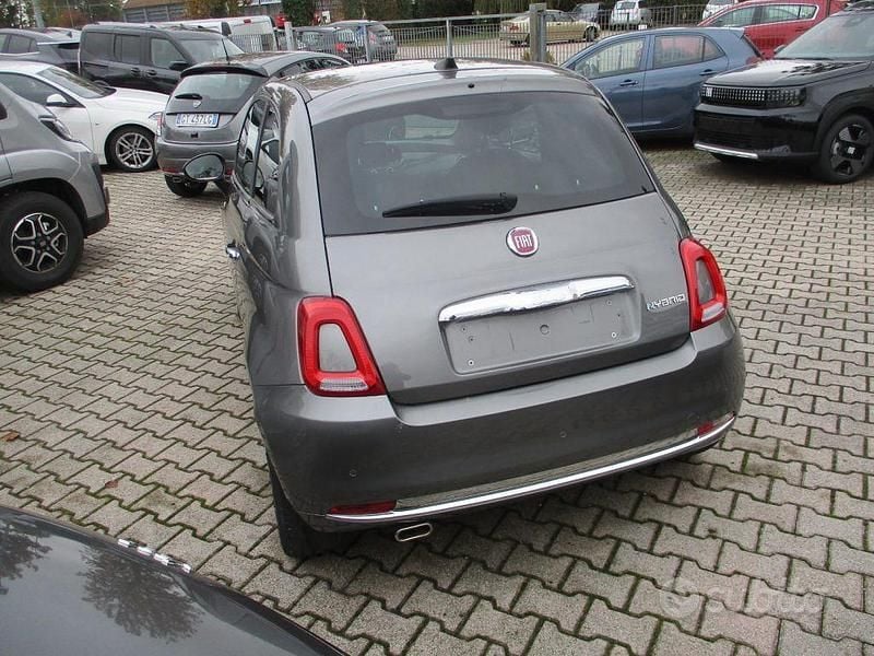 Usado Fiat 500 Dolcevita 70 CV (51 kW) 2023 Gris Utilitario