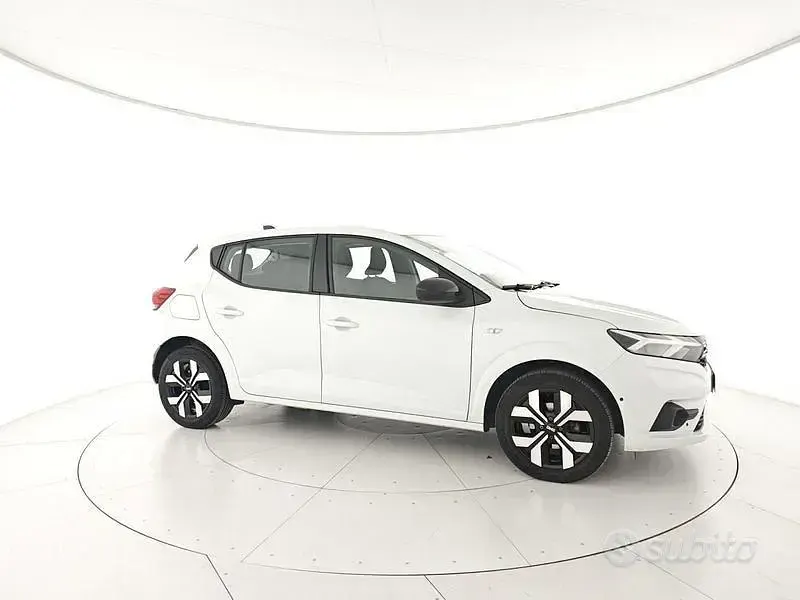 Usata Dacia Sandero Journey 91 CV (66 kW) 2025 Berlina