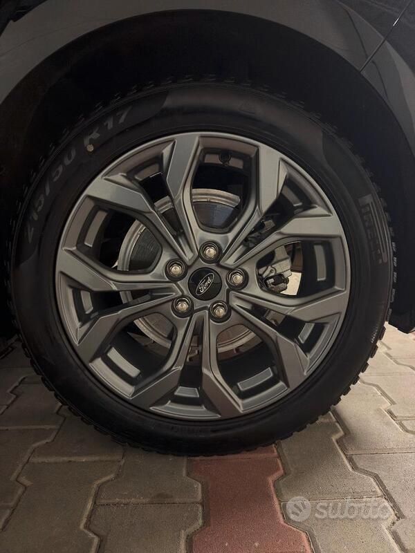 Usata Ford Focus ST-Line 125 CV (91 kW) 2023 Nero Berlina