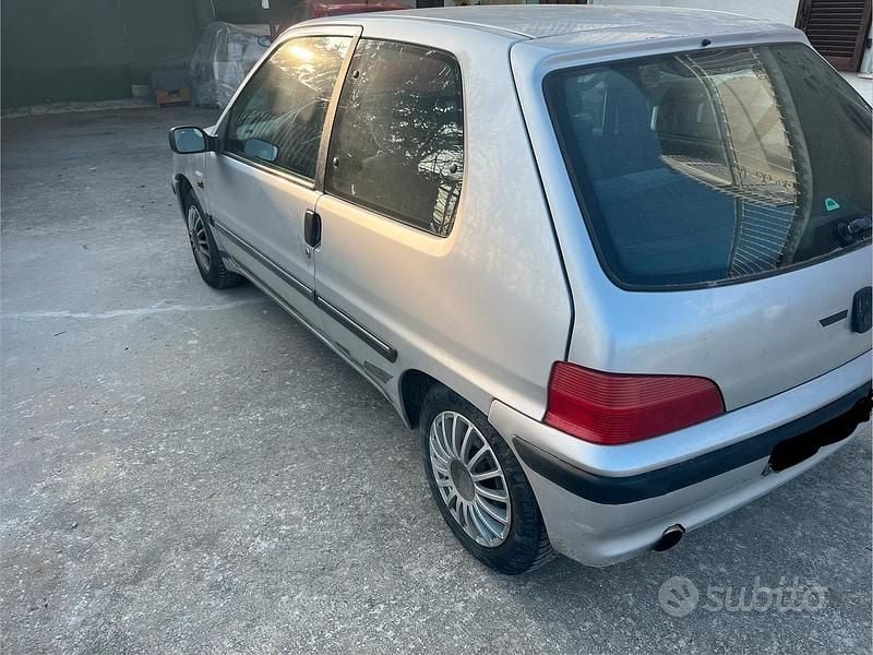 Usata Peugeot 106 1998 Grigio Utilitaria