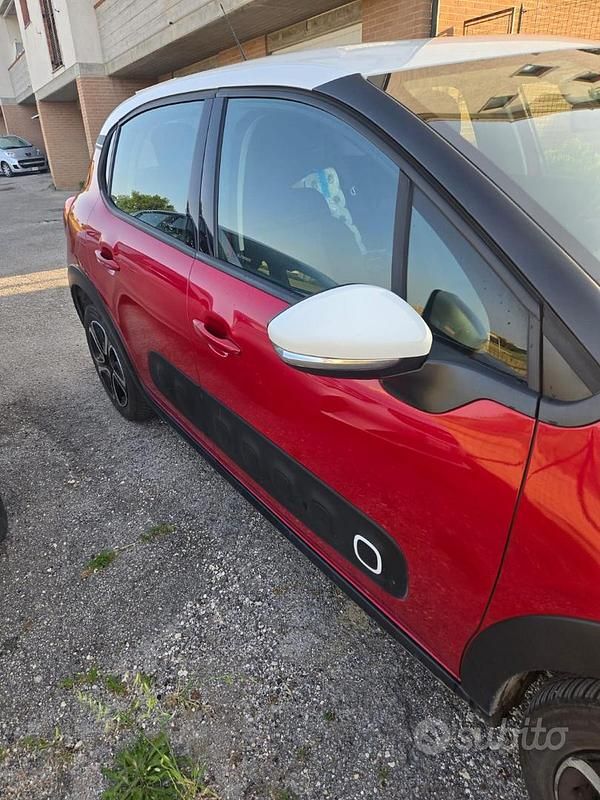 Usata Citroën C3 102 CV (75 kW) 2018 Rosso Utilitaria