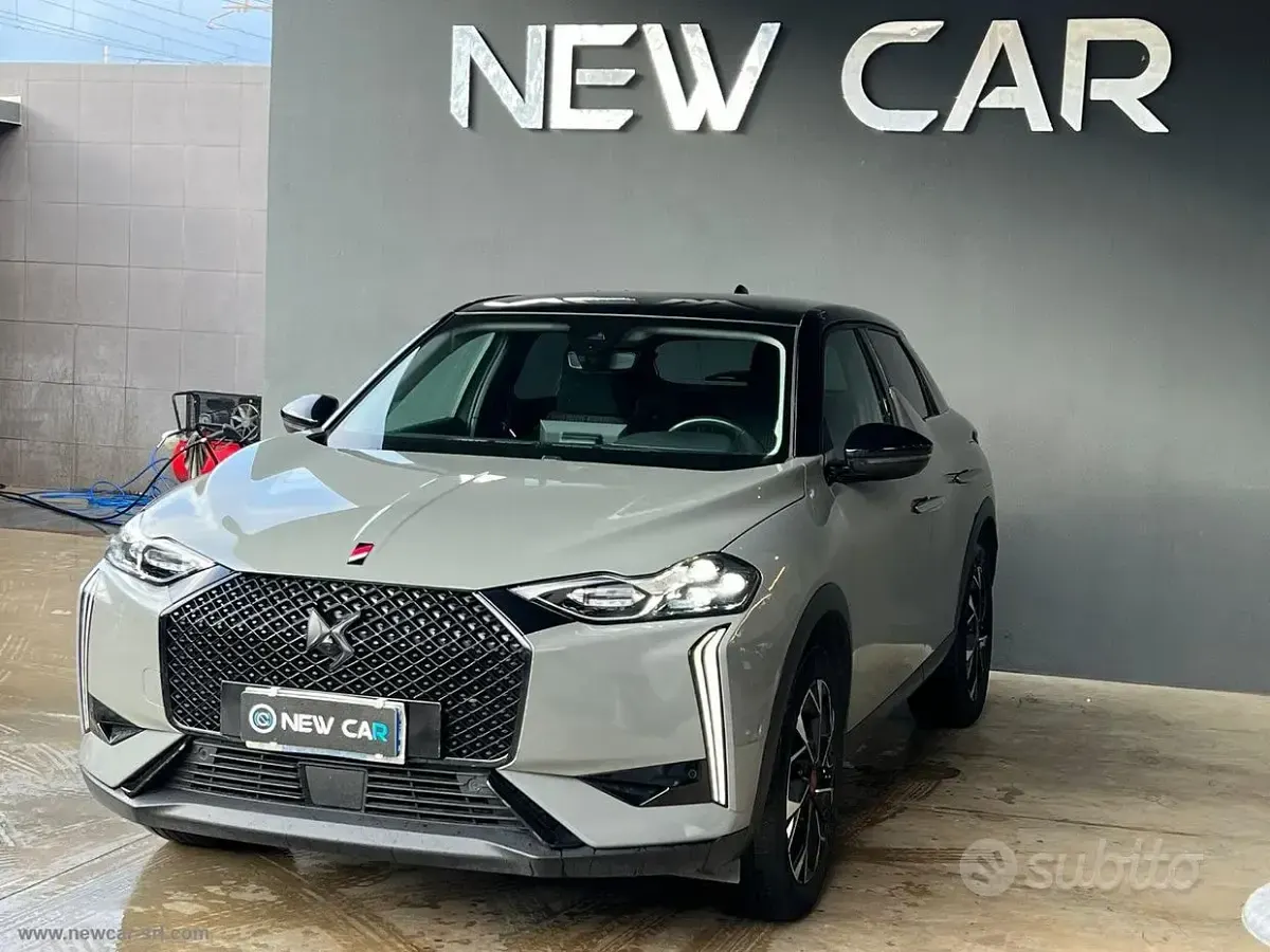Gebraucht DS Automobiles DS3 131 PS (96 kW) 2023 Grau SUV