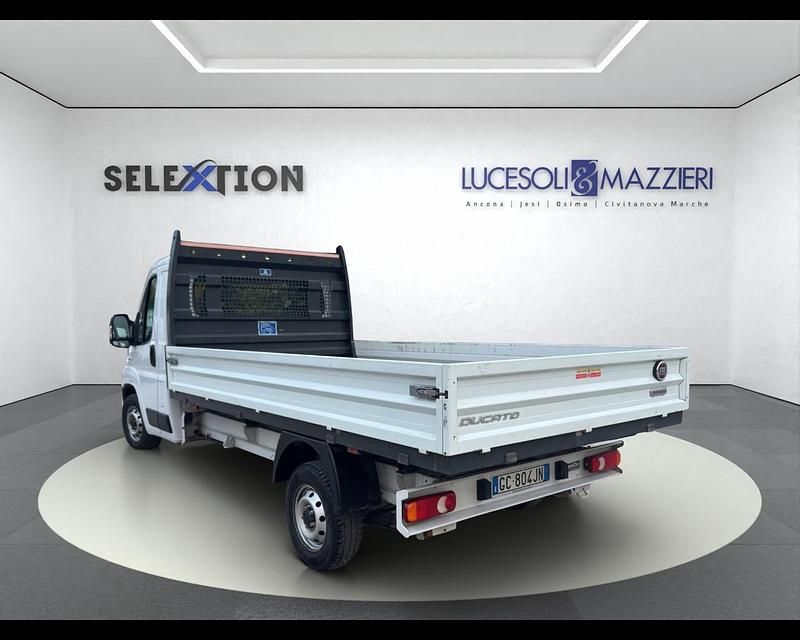 Usata Fiat Ducato 33 119 CV (87 kW) 2020 Bianco Furgone