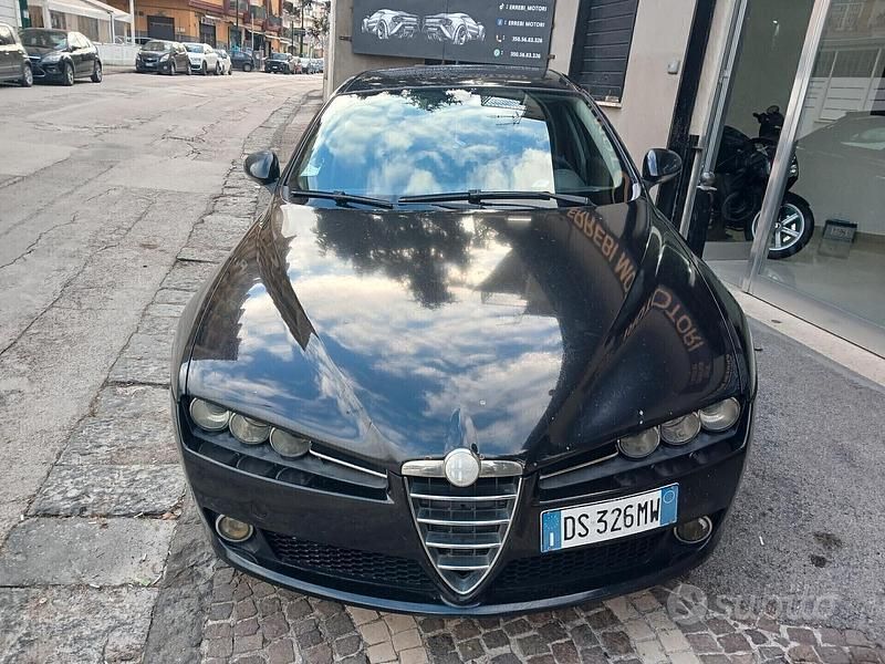 Second-hand Alfa Romeo 159 150 CP (110 kW) 2008 Negru Break