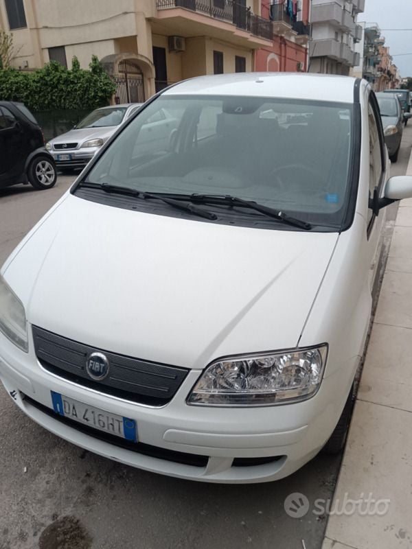 Usata 2006 Fiat Idea Monovolume | 1500 € (Ottimo prezzo) - Immagine 1/4