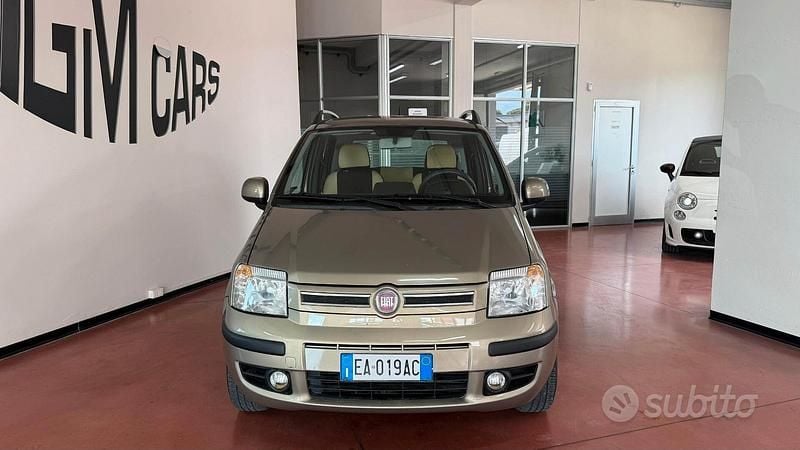 Usata Fiat Panda Dynamic 52 CV (38 kW) 2010 Grigio Utilitaria