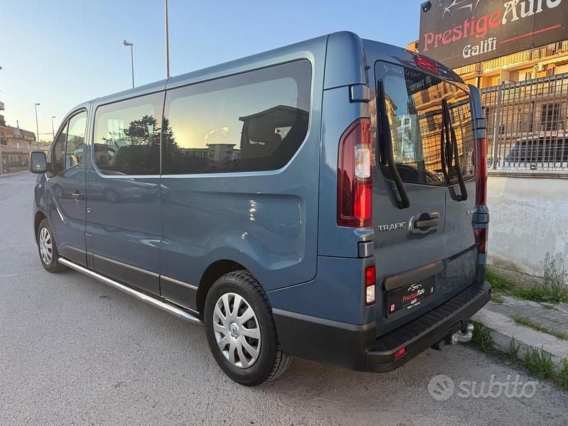 Usata Renault Trafic Intens 125 CV (91 kW) 2018 Blu Monovolume