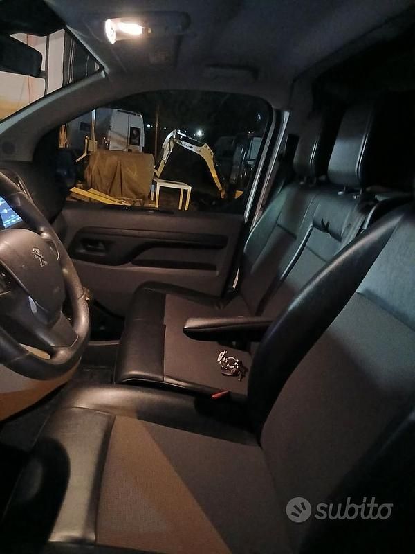 Usata Peugeot Expert 150 CV (110 kW) 2020 Bianco Furgone