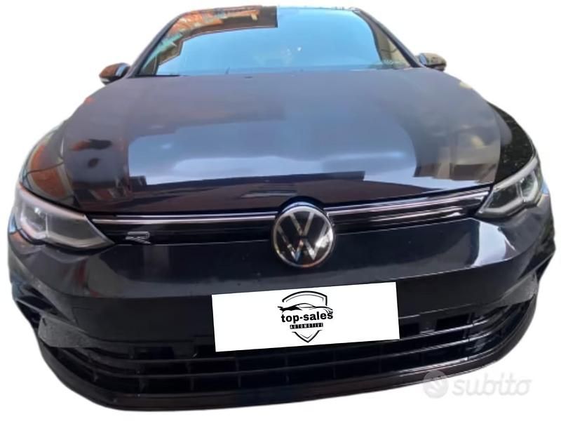 Usata VW Golf VIII R-line 150 CV (110 kW) 2022 Nero Berlina