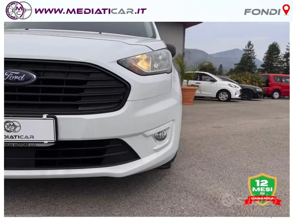 Usata Ford Tourneo Connect 101 CV (74 kW) 2020 Bianco Monovolume
