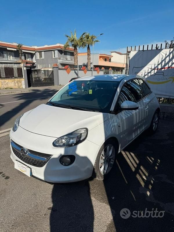 Usata Opel Adam Slam 87 CV (63 kW) 2014 Bianco Utilitaria