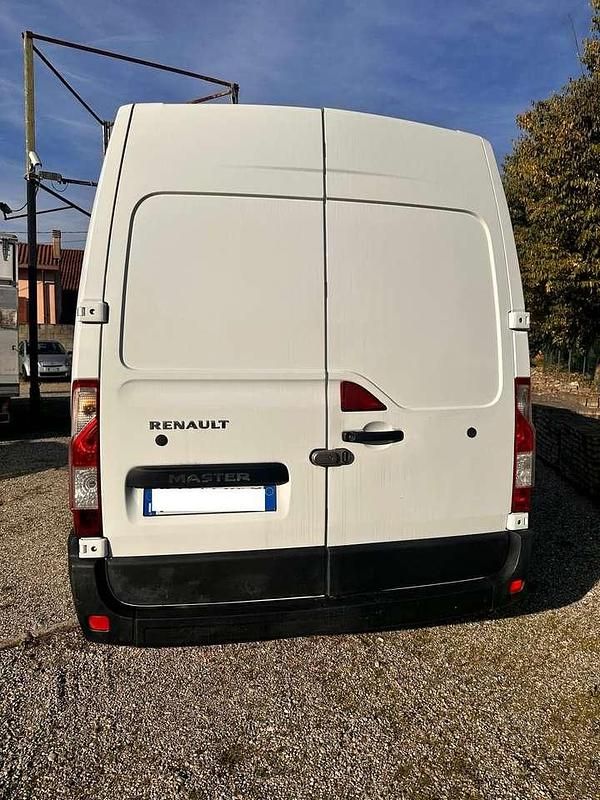Usata Renault Master 145 CV (106 kW) 2019 Bianco Furgone