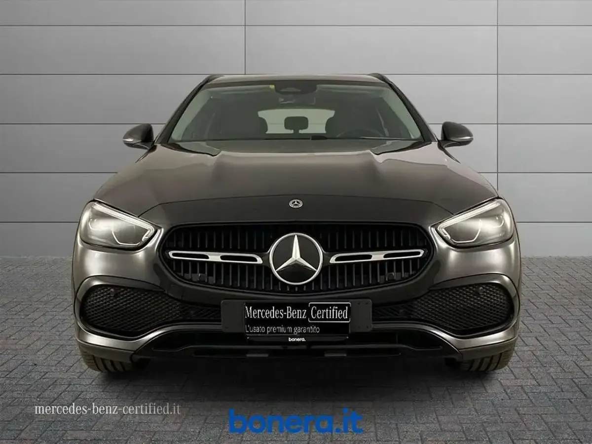 Usata Mercedes C220 Advanced 200 CV (147 kW) 2025 Grigio grafite Station wagon