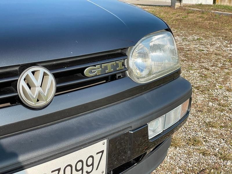 Usata VW Golf III GTI 116 CV (85 kW) 1994 Grigio Berlina