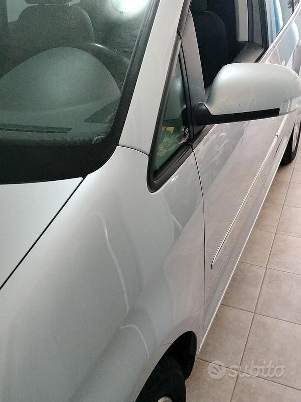 Usata VW Touran 2008 Grigio Monovolume