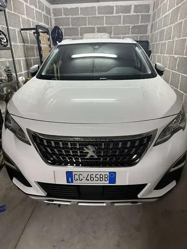 Usata Peugeot 3008 Allure 131 CV (96 kW) 2021 SUV