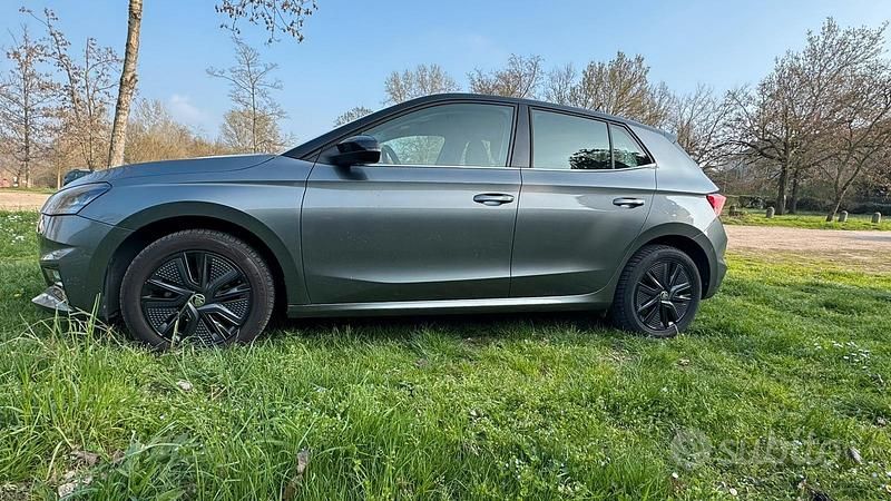 Usata Skoda Fabia Style 80 CV (58 kW) 2023 Grigio Utilitaria