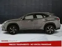Usata Lexus NX300h 197 CV (144 kW) 2022 Grigio SUV