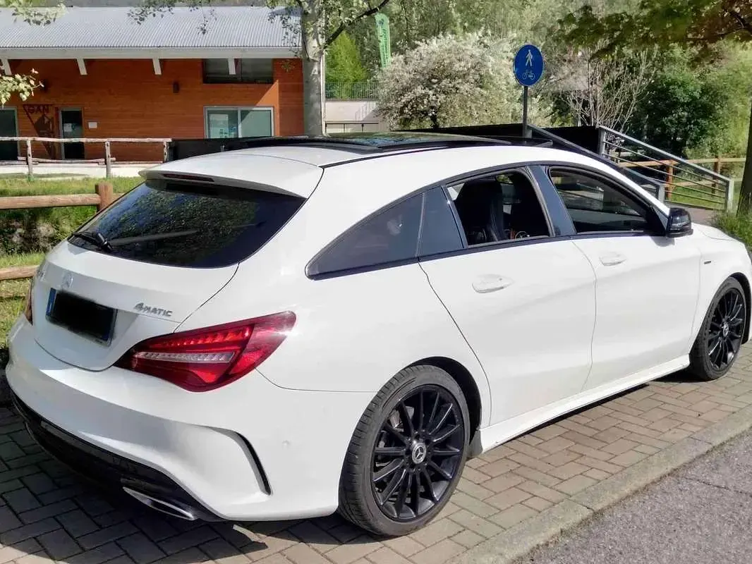 Usata Mercedes CLA220 Shooting Brake Night 170 CV (125 kW) 2019 Bianco Station wagon