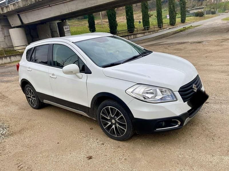 Usata Suzuki SX4 S-Cross 120 CV (88 kW) 2015 SUV