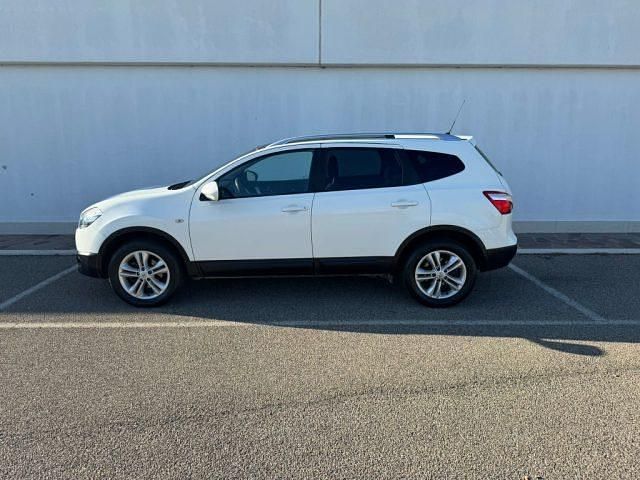 Usata Nissan Qashqai +2 Tekna 110 CV (80 kW) 2013 Bianco SUV