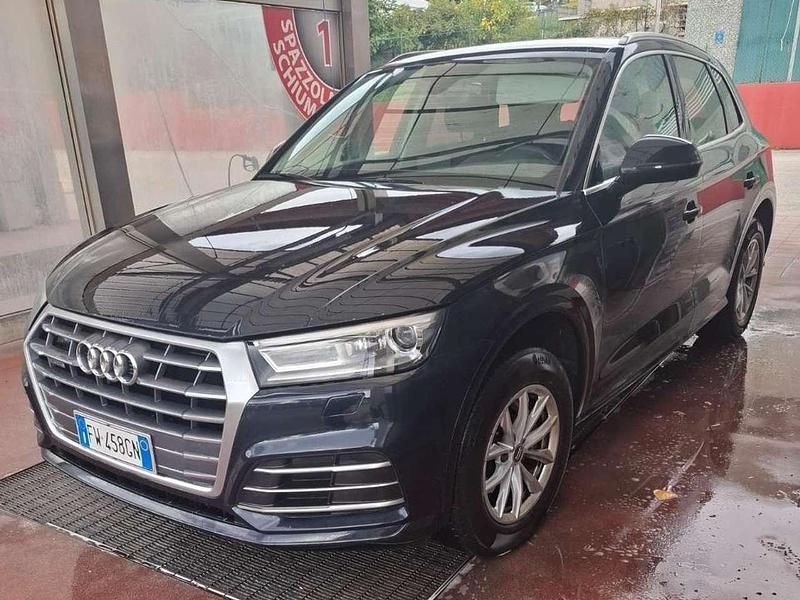 Blu/azzurro Usata 2019 Audi Q5 Business SUV | 25.900 € (Buon prezzo) - Immagine 1/4