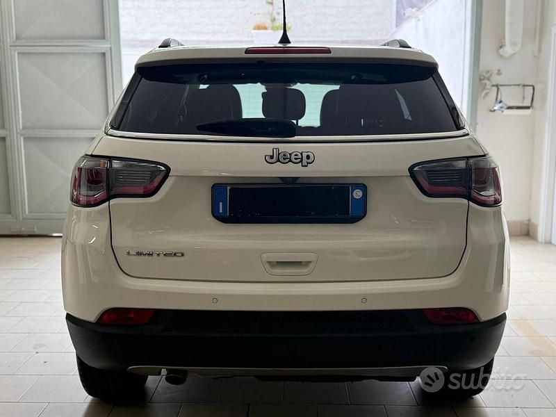 Usata Jeep Compass 120 CV (88 kW) 2019 Bianco SUV