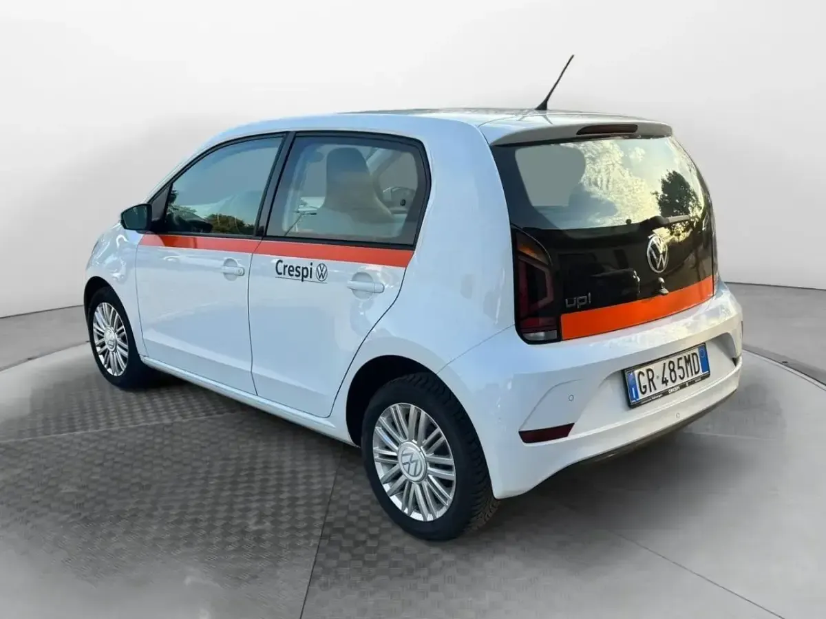 Usata VW up! Move 65 CV (47 kW) 2023 Bianco Utilitaria