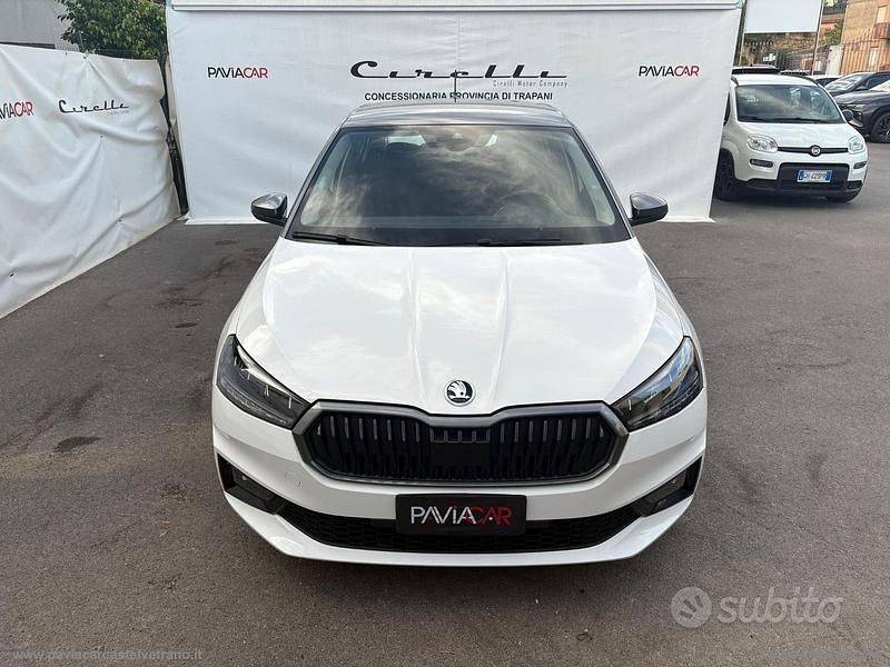 Usata Skoda 110 R Monte Carlo 110 CV (80 kW) 2022 Bianco Berlina
