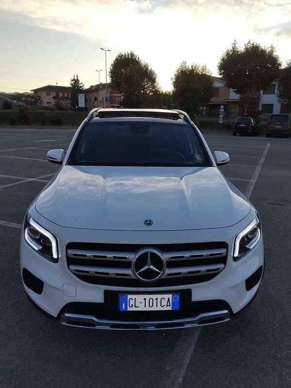 Usata Mercedes GLB200 150 CV (110 kW) 2023 Bianco SUV