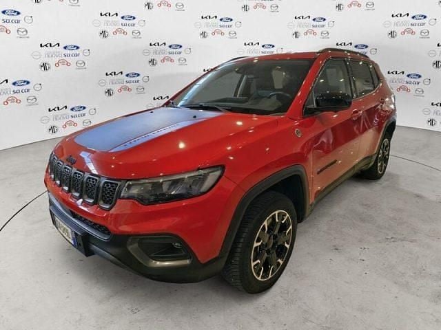 Rosso Usata 2023 Jeep Compass Trailhawk SUV | 25.900 € (Molto cara) - Immagine 1/4