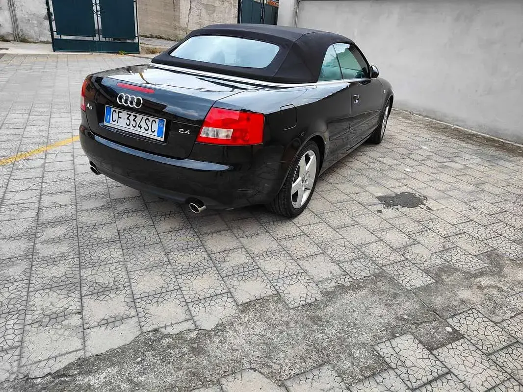 Usata Audi A4 Cabriolet 170 CV (125 kW) 2003 Nero Cabrio