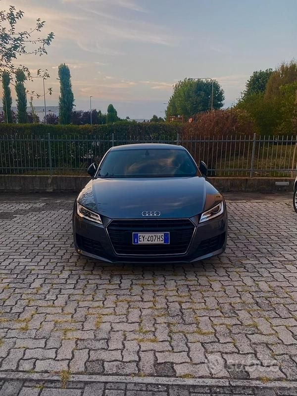 Usata Audi TT 184 CV (135 kW) 2015 Grigio Coupé