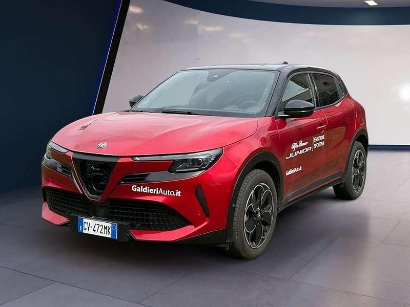 Rosso Usata 2024 Alfa Romeo Junior Edizione Speciale SUV | 29.900 € (Buon prezzo) - Immagine 1/4