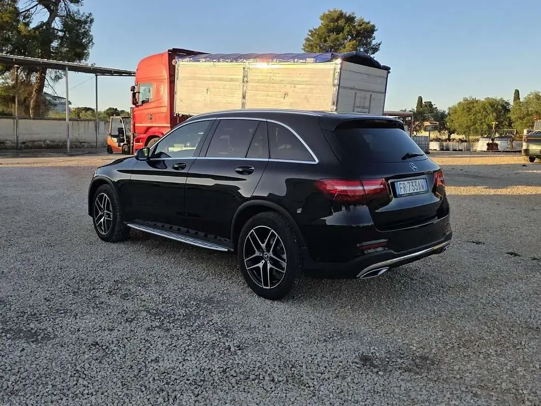 Usata Mercedes GLC220 AMG 170 CV (125 kW) 2018 SUV