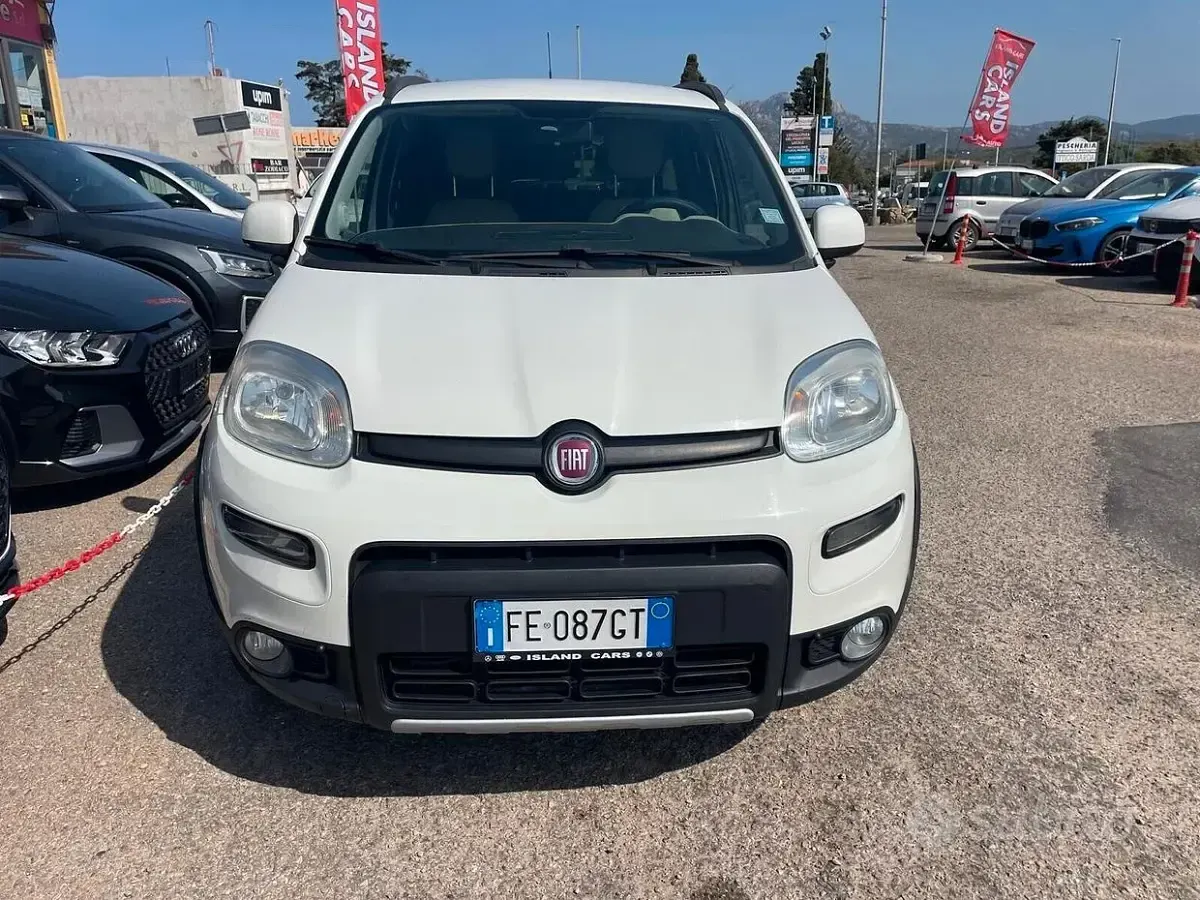 Usata Fiat Panda 4x4 95 CV (69 kW) 2016 Bianco Utilitaria