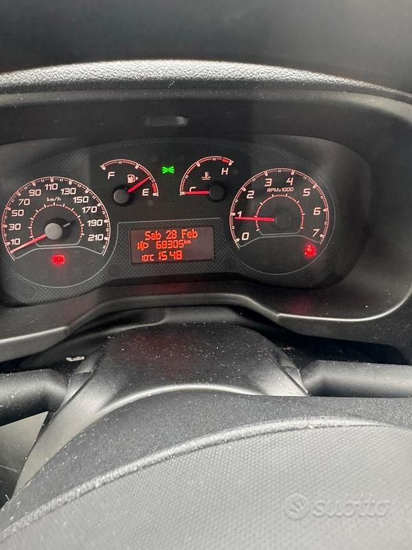 Usata Fiat Fiorino 95 CV (69 kW) 2022 Bianco Monovolume