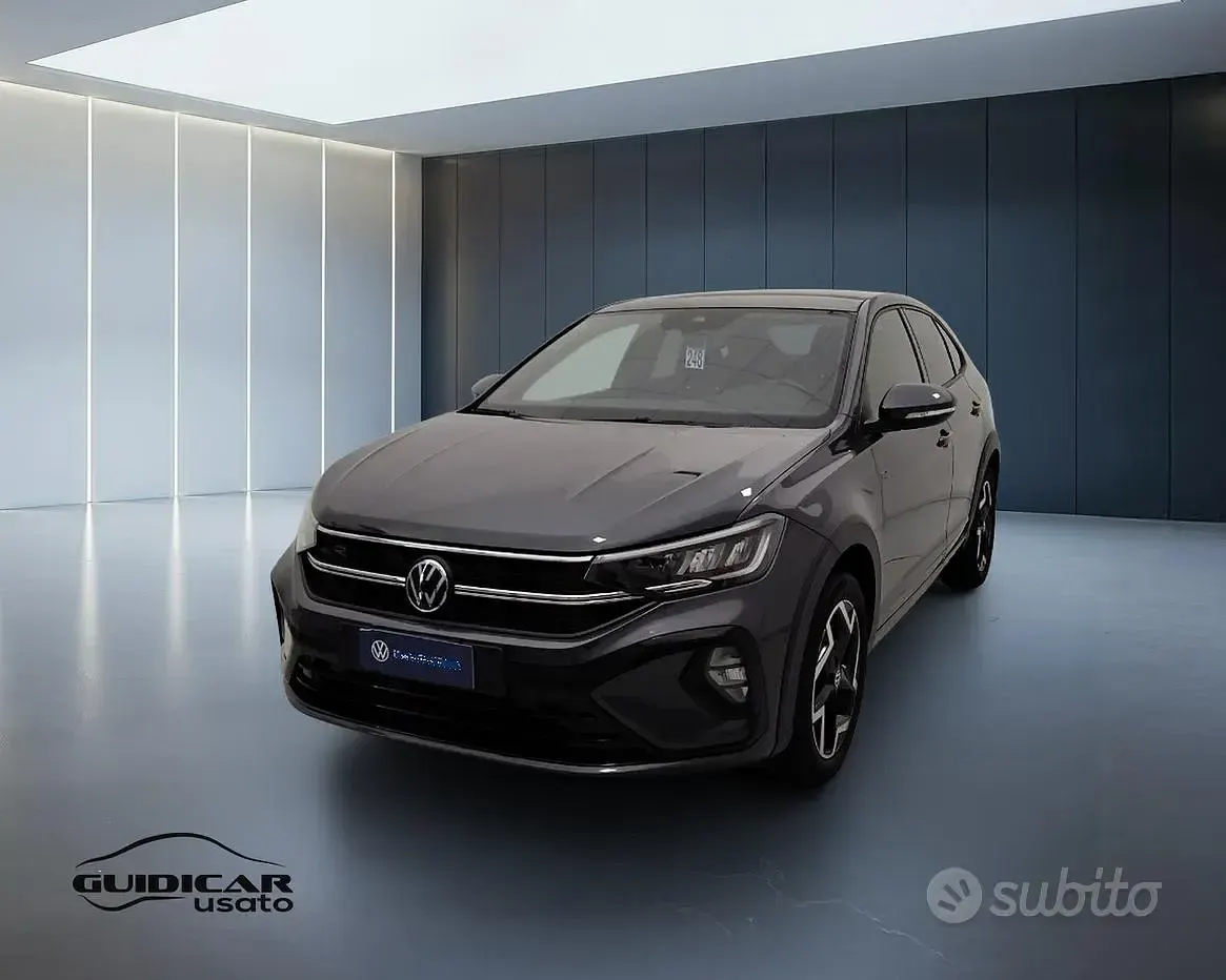 Usata VW Taigo R-line 116 CV (85 kW) 2025 Grigio SUV